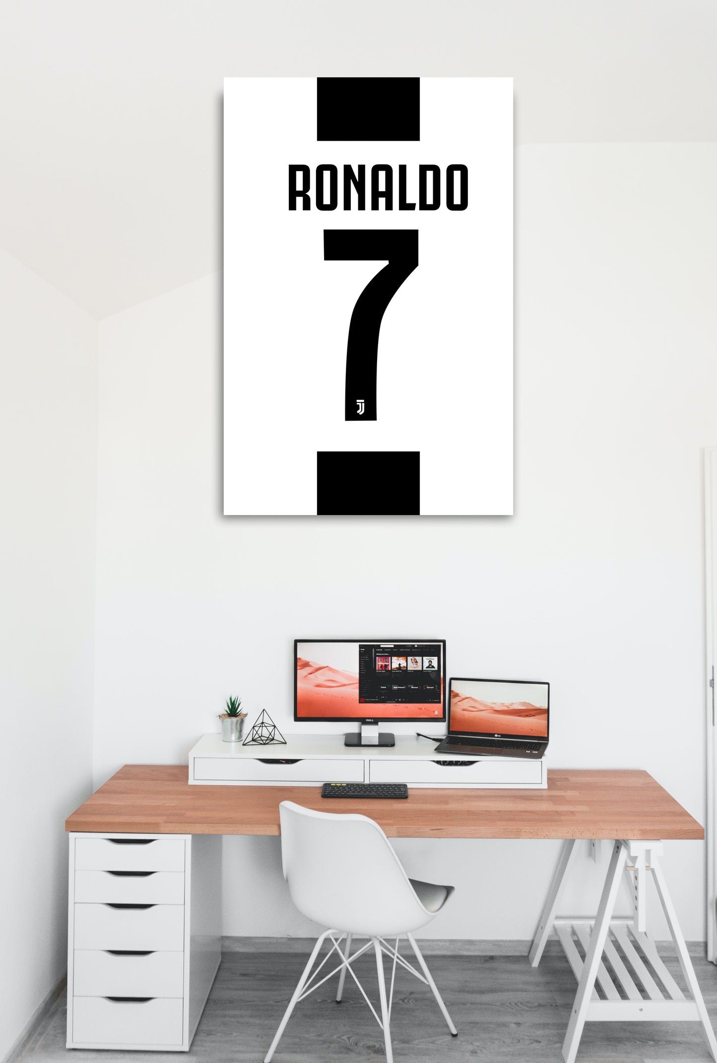 Cristiano Ronaldo Juventus Jersey