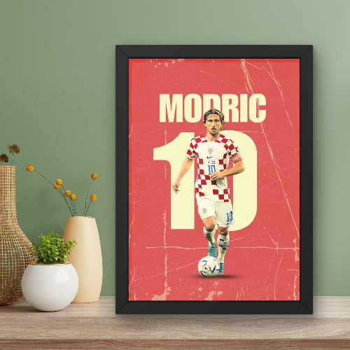 Luka Modric Poster Frame Professional Footballer Framed Posters World Cup Sports soccer Players Artwork Canvas Painting Photo Frames wall decor for Livingroom restraunt cafe Boys room bedroom turf Home & Office Decoration, luca modric poster, luca modric poster amazon,  luca modric croatia poster,  luca modric signed poster,  luca modric real madrid poster,  luca modric photo,posters de  luca modric,  luca modric wall art,  luca modric wall poster,  luca modric wall poster hd,  luca modric wall frame